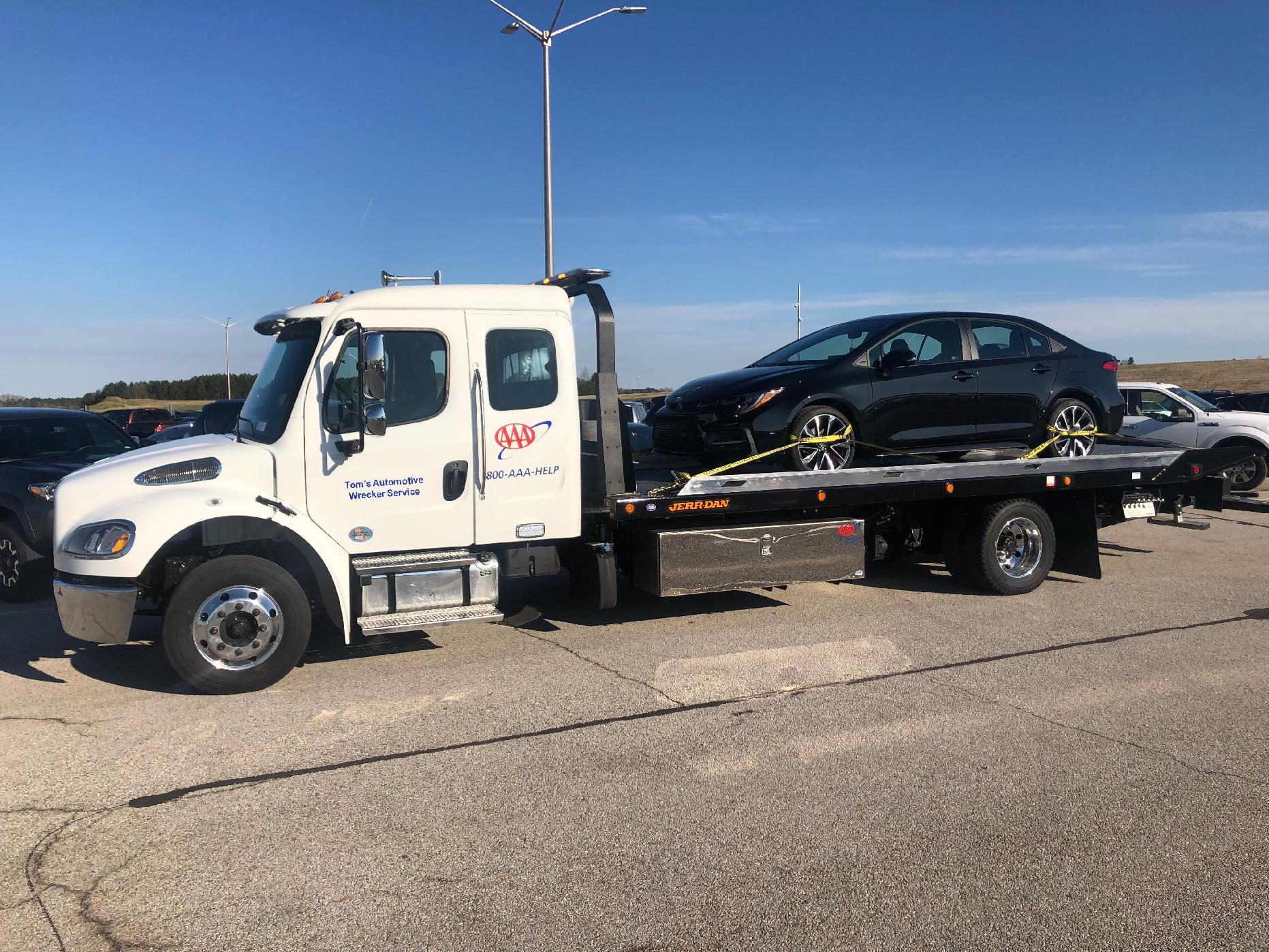 Pepe's Towing Services in Los Angeles - LA's Only Heavy Duty OPG Unit